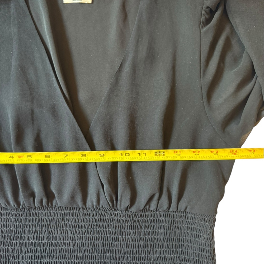 Wilfred Wistful Blouse Black Sheer Long Sleeves Smocked Surplice Size Medium EUC - Picture 3 of 10